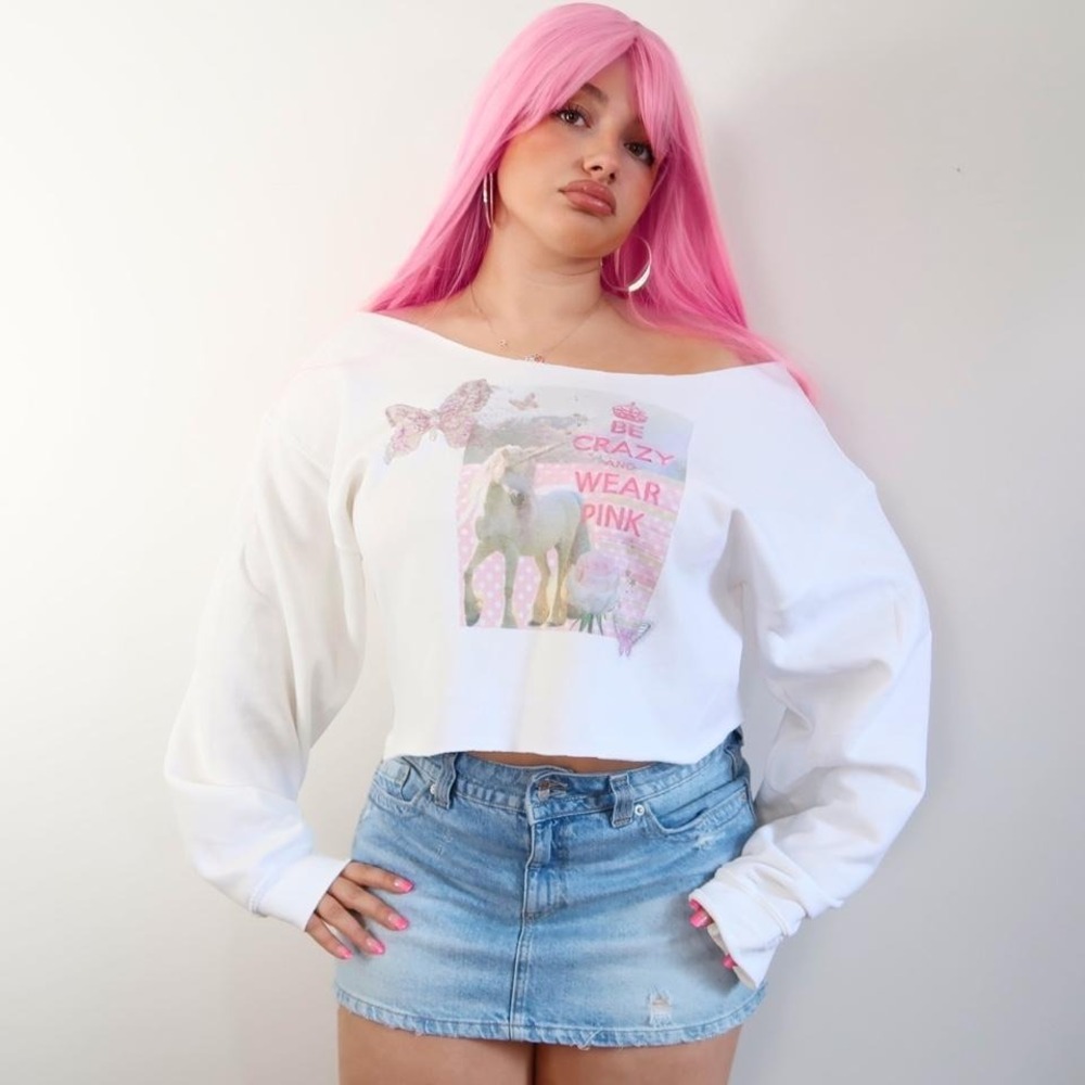 y2k unicorn graphic off shoulder cropped sweatshirt pink slogan
